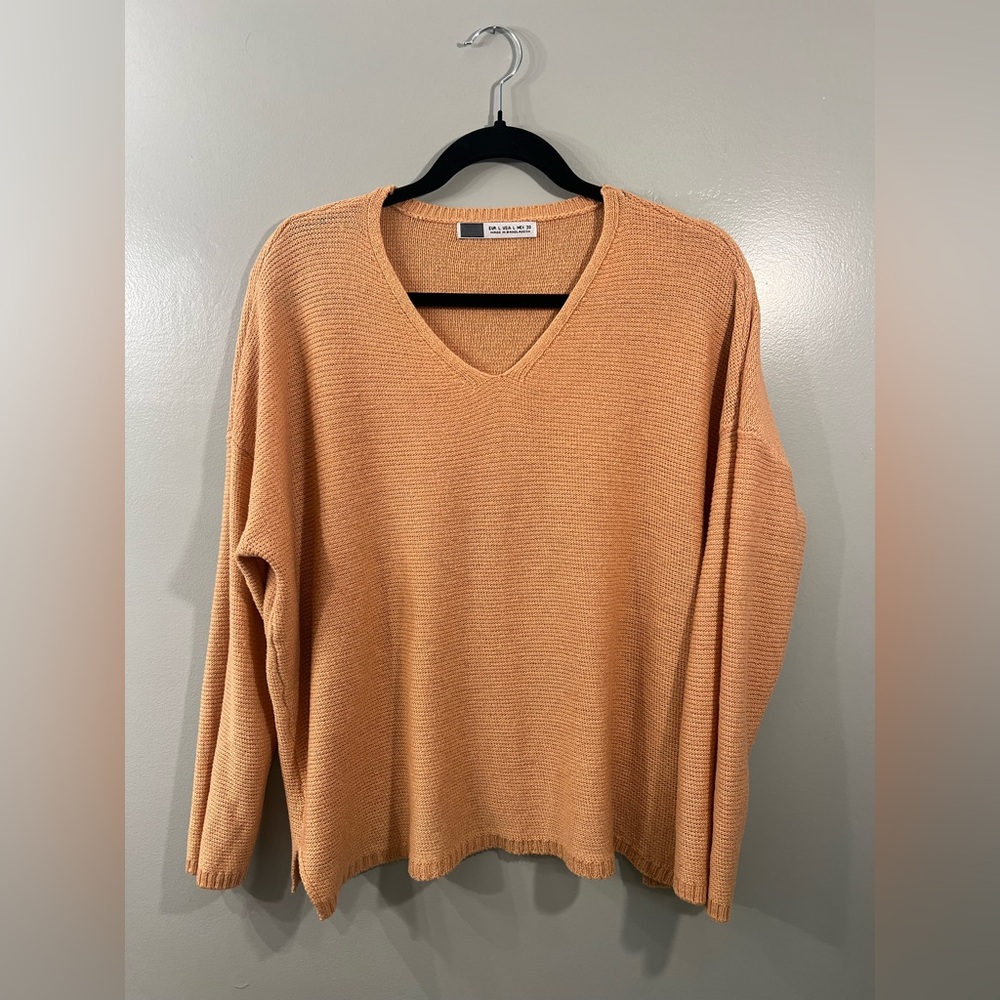 Beige Knit V-Neck Pullover Sweater Women's Size L Long Sleeve Solid